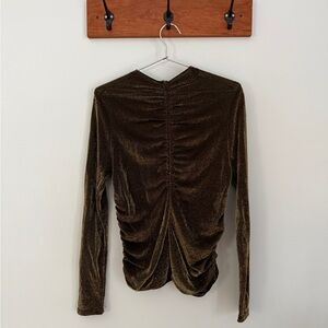 Nicole Miller Gold Metallic Ruched Long Sleeve Top — L